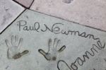 Paul Newman Signature And Handprints Hollywood Stock Photo