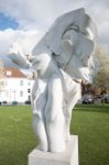 Angels Harmony Sculpture By Helaine Blumenfeld Outside Salisbury Stock Photo