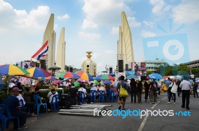 Bangkok - November 11 : The Democrats Are On The March At Democr… Stock Photo