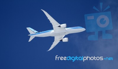 Boeing 787 Dreamliner - Thomson - G-tuii Stock Photo