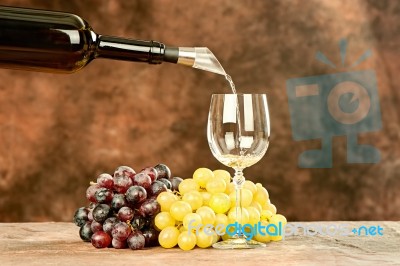 Pour Wine In Cup Stock Photo