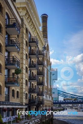 Renovated Butlers Wharf Building In London Stock Photo