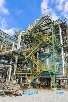 Structure Of Process Plant Stock Photo