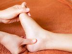 Reflexology Foot Massaging