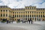 Horses And Carriags At The Schonbrunn Palace In Vienna Stock Photo