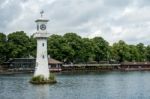 Lighthouse In Roath Park Commemorating Captain Scotts Ill-fated Stock Photo