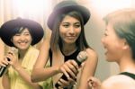 Portrait Group Of Asian Young Woman Singing A Song In Caraoke En Stock Photo