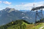 Zwölferhorn Mountain Cable Car Running Down To St Gilgen Stock Photo