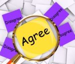 Agree Disagree Post-it Papers Mean Opinion Agreement Or Disagree Stock Photo
