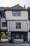 Norwich, Norfolk/uk - April 24 : View Of A Crooked Shop In Norwi Stock Photo