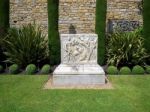 Old Memorial In The Garden At Hever Castle Stock Photo