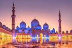 Sheikh Zayed Grand Mosque At Dusk In Abu Dhabi, Uae Stock Photo