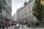 Busy Shopping Street In Vienna Stock Photo