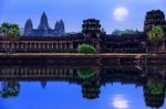 Angkor Wat Temple Complex View At The Main Entrance, Located Nea Stock Photo