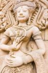 Apsara Carvings Statue On The Wall Of Cambodian Art Stock Photo