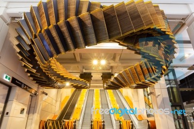 A Grand Sculpture Installed At Wynyard Railway Station, Unique D… Stock Photo