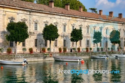 A Row Of Terraced Houses At Desenzano Del Garda Lake Garda Italy… Stock Photo