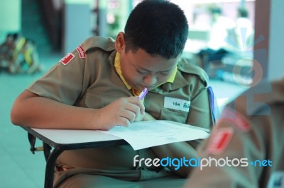 Activity Of Teaching Elementary Students. Elementary Students Are Test Lesson. The Students Intend Exam Stock Photo