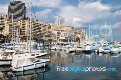 An Assortment Of Boats And Yachts In The Harbour At Monte Carlo Stock Photo