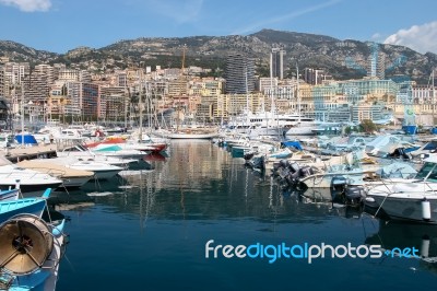 An Assortment Of Boats And Yachts In The Harbour At Monte Carlo Stock Photo