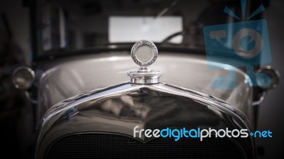 Antique Roadster With Polished Chrome Grill And Hood Ornament Stock Photo