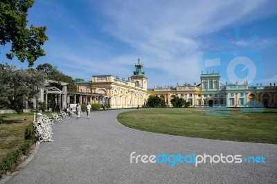 Approach To Wilanow Palace In Warsaw Stock Photo