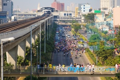 Bangkok-dec 22: Unidentified Thai Protesters All Around Bangkok Stock Photo
