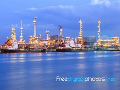 Beautiful Lighting Of Oil Refinery Industrybeautiful Lighting Of… Stock Photo