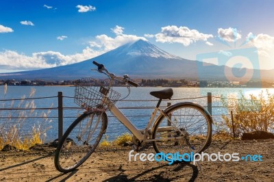 Bicycle At Kawaguchiko And Fuji Mountain, Japan Stock Photo