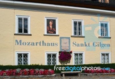Birthplace Of Mozarts Mother In St Gilgen Stock Photo