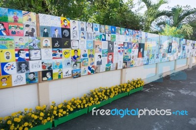 Buriram ,thailand - October 26 ,2017: Thai Artists Paint Portrai… Stock Photo