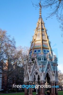 Buxton Memorial Fountain In Victoria Tower Gardens Stock Photo Buxton Memorial Fountain In Victoria Tower Gardens Stock Photo