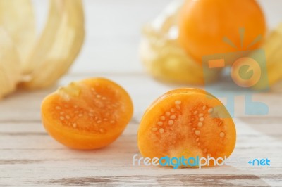 Cape Gooseberry Physalis Fruit Ground Cherry Organic Food Vegetabl Stock Photo