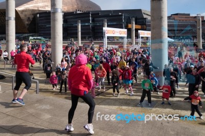 Cardiff Uk March 2014 - Cheerleaders Warming Up The Participants… Stock Photo