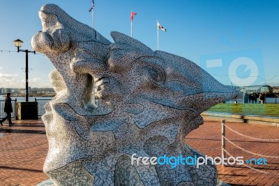 Cardiff, Wales/uk - December 26 : The Scott Antarctic Memorial
C… Stock Photo