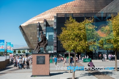 Cardiff/uk - August 27 : Millennium Centre In Cardiff On August Stock Photo