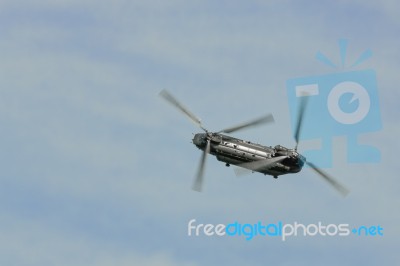 Chinook Hc2 Helicopter Displaying At Airbourne Stock Photo