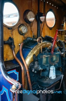 Close-up Of Part Of Bluebell Steam Engine In Sheffield Park Stat… Stock Photo