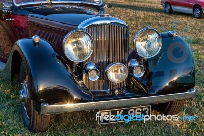 Close-up Of The Front Of Vintage Bentley Stock Photo