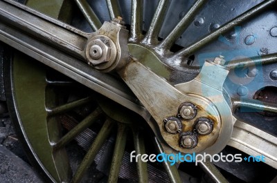 Close-up View Of An Old Steam Train Wheel At Sheffield Park Stock Photo