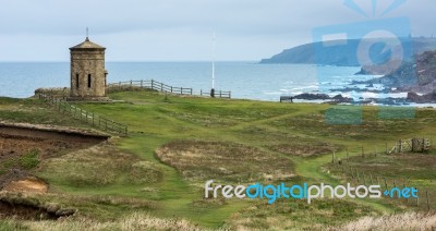 Compass Tower On The Cliff Top At Bude Stock Photo