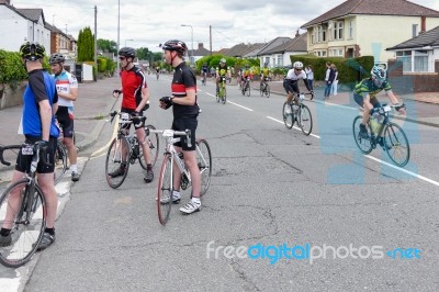 Cyclists Participating In The Velethon Cycling Event In Cardiff Stock Photo