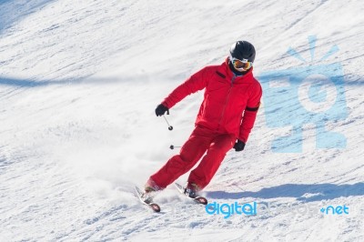 Deogyusan,korea - January 1: Skier Skiing On Deogyusan Ski Resort In Winter,south Korea On January 1, 2016 Stock Photo