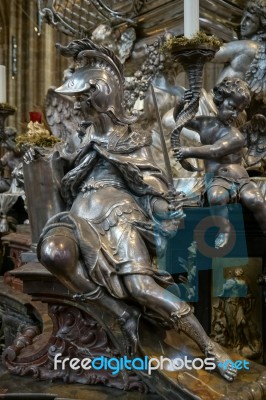 Detail Of The Silver Tomb Of St John Of Nepomuk In St Vitus Cath… Stock Photo