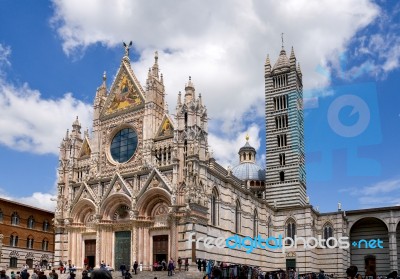 Duomo In Sienna Stock Photo