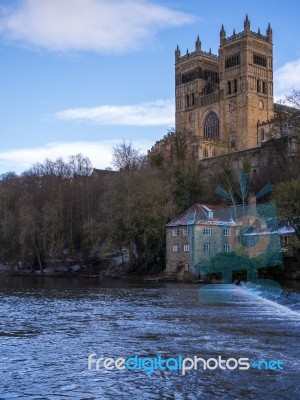 Durham, County Durham/uk - January 19 : View Along The River Wea… Stock Photo