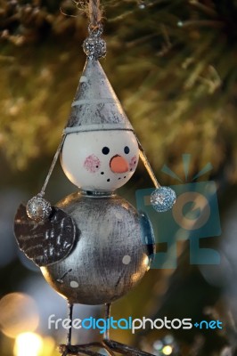 East Grinstead, West Sussex/uk - December 20 : Christmas Tree De… Stock Photo East Grinstead, West Sussex/uk - December 20 : Christmas Tree De… Stock Photo