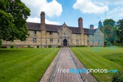 East Grinstead, West Sussex/uk - June 13 : Sackville College In Stock Photo