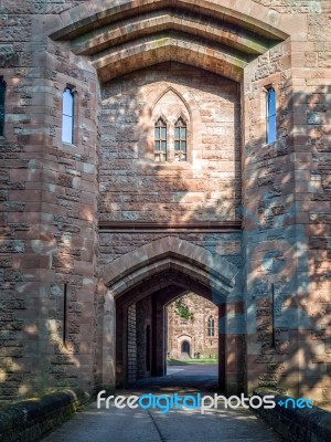 Entrance Arch To Peckforton Castle Stock Photo