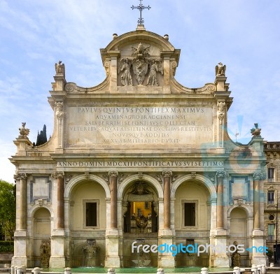 Fontanone In Rome Stock Photo